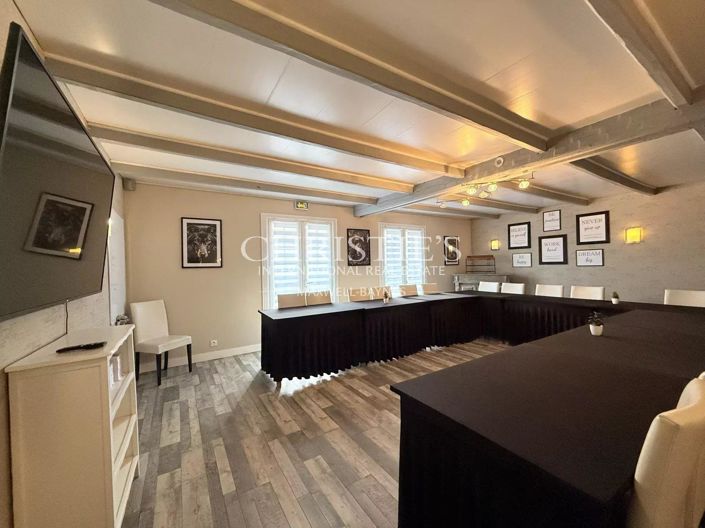 Image No.32-House for sale