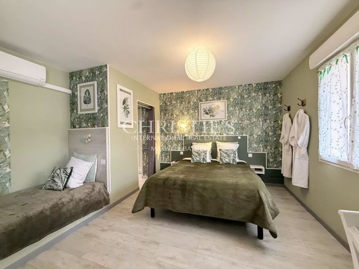 Image No.42-House for sale