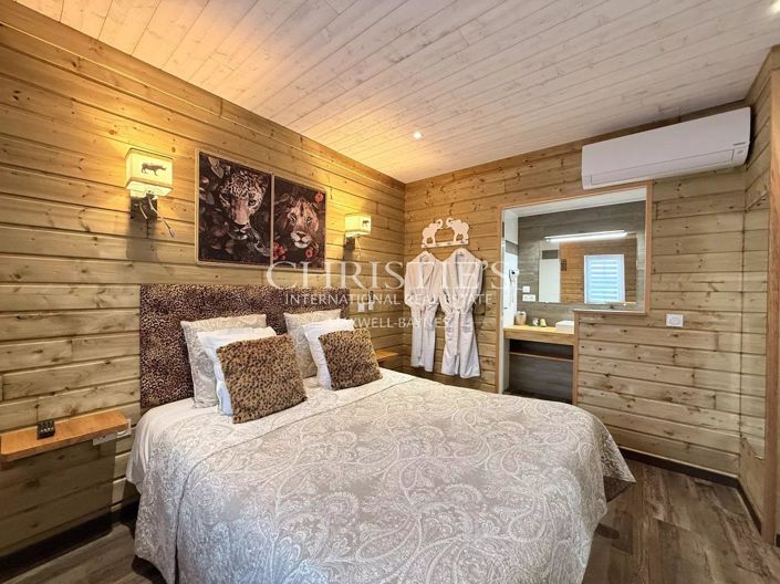 Image No.47-House for sale