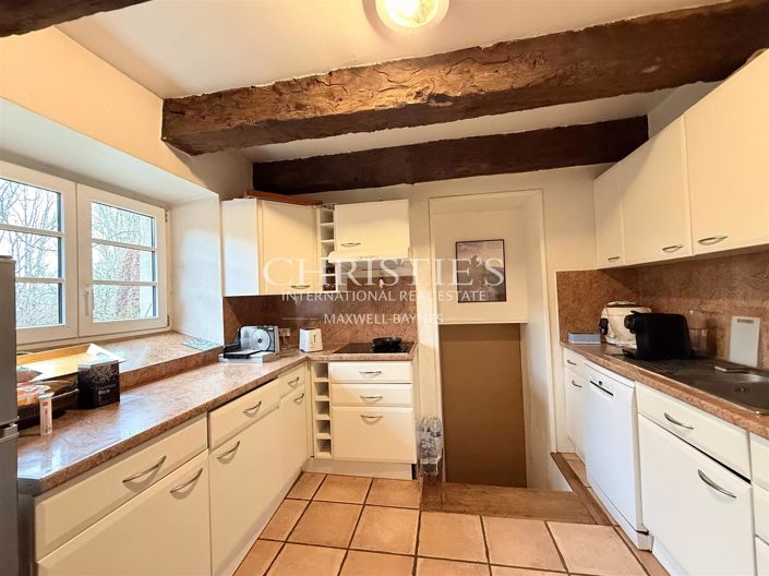 Image No.16-4 Bed House for sale