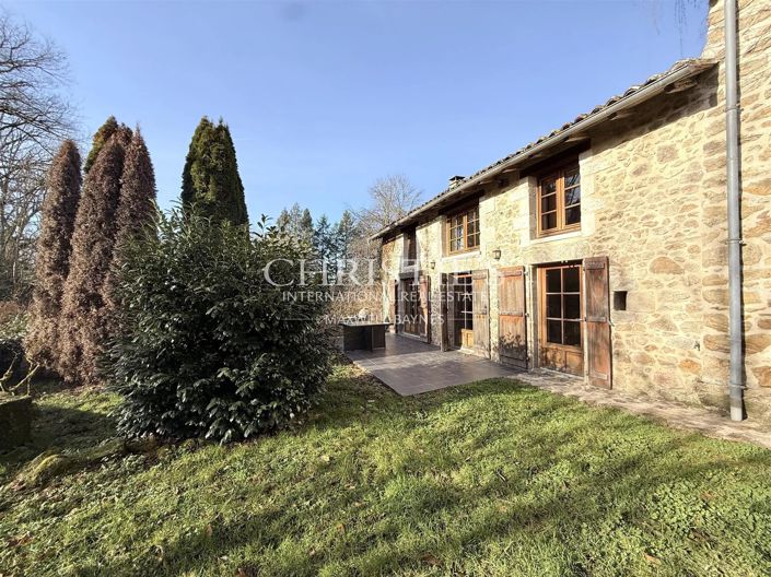 Image No.18-4 Bed House for sale