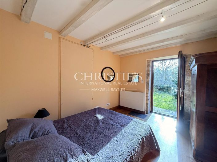 Image No.21-4 Bed House for sale