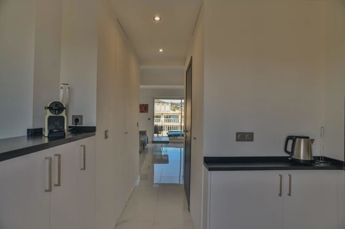 Image No.15-2 Bed Apartment for sale