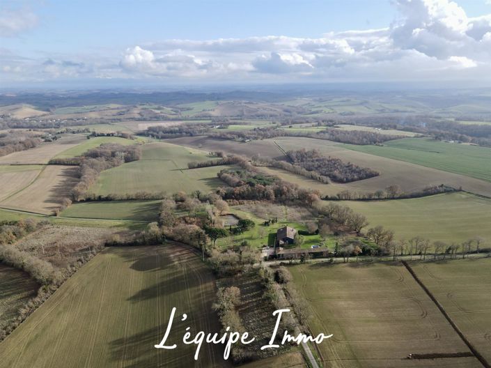 Image No.10-5 Bed House for sale