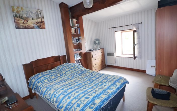 Image No.5-4 Bed House for sale