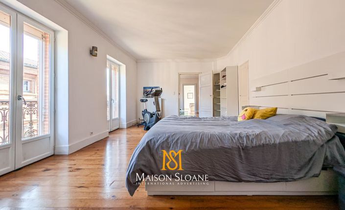 Image No.20-4 Bed House for sale