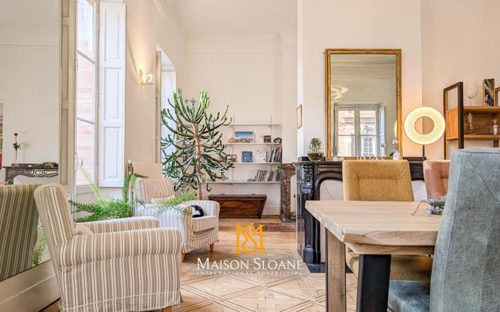 Image No.8-4 Bed House for sale