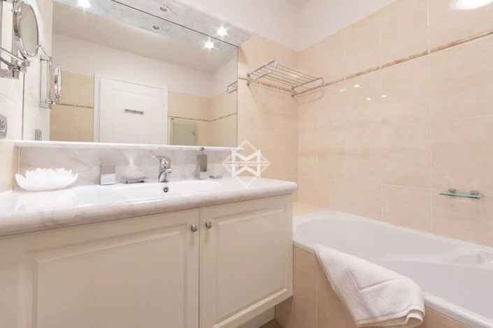 Image No.14-4 Bed Apartment for sale