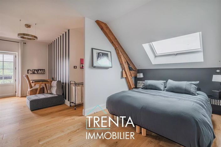 Image No.12-7 Bed House for sale