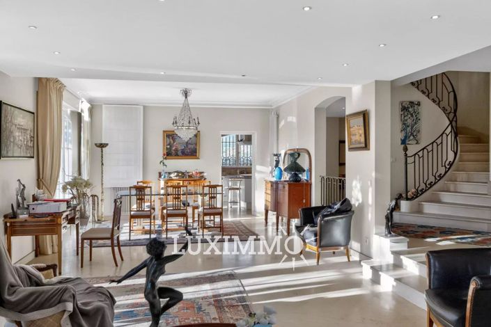 Image No.5-Maison de 4 chambres à vendre à Mougins