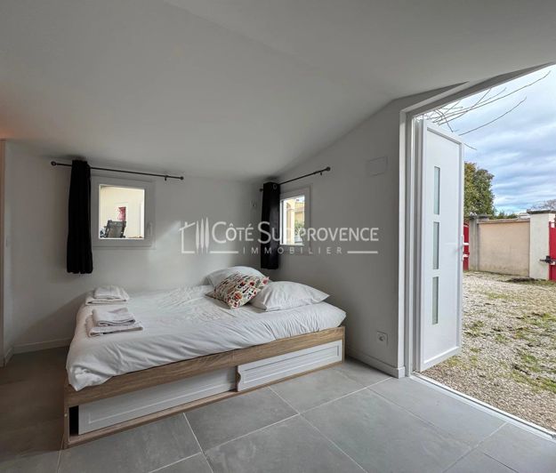 Image No.28-5 Bed House for sale