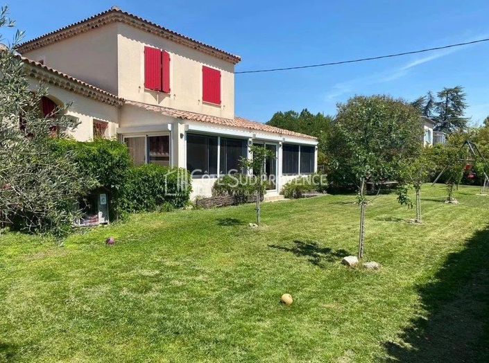 Image No.4-5 Bed House for sale