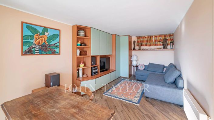 Image No.12-3 Bed House for sale