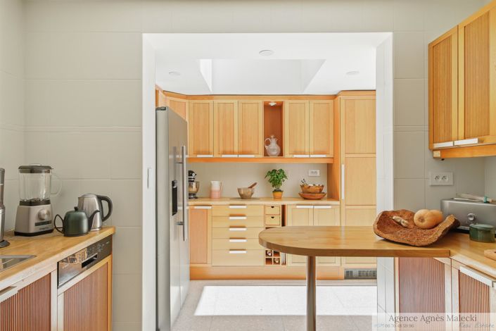 Image No.12-6 Bed House for sale