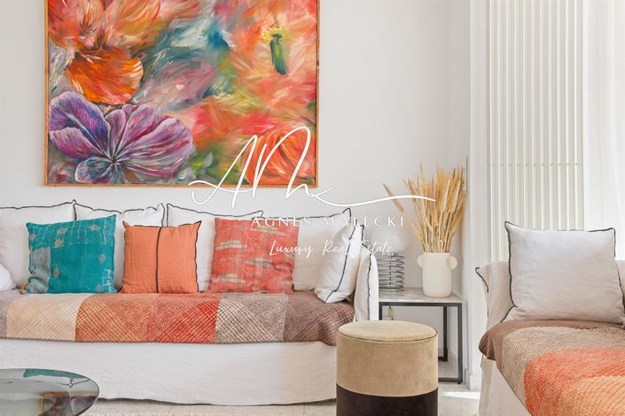 Image No.15-6 Bed House for sale