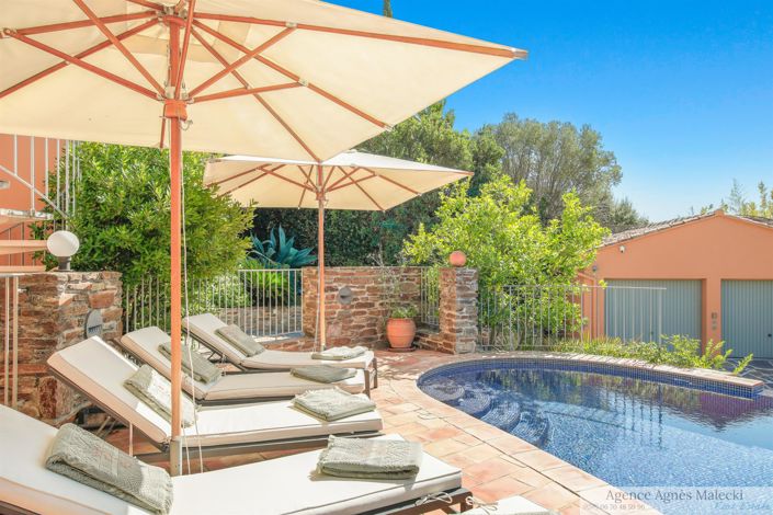 Image No.4-6 Bed House for sale