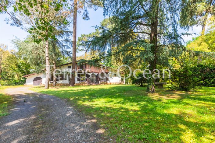 Image No.9-5 Bed House for sale