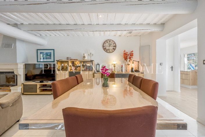 Image No.13-4 Bed Property for sale