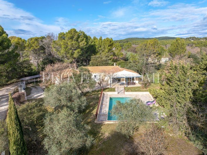 Image No.2-4 Bed Property for sale