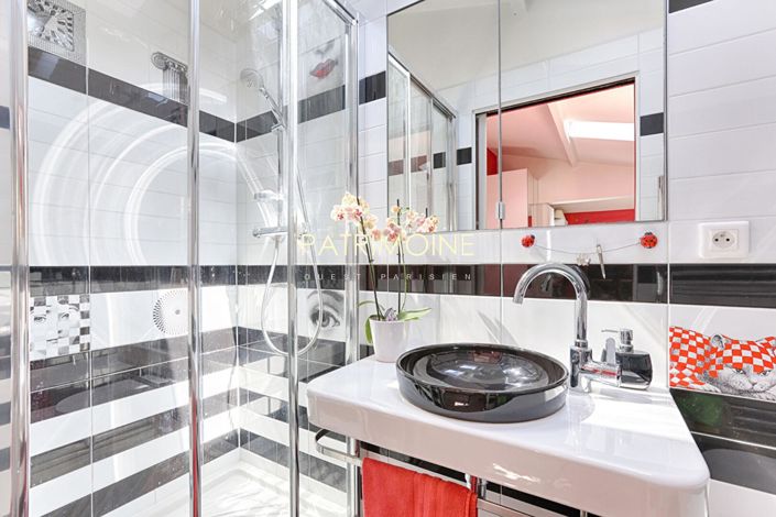 Image No.8-3 Bed House for sale