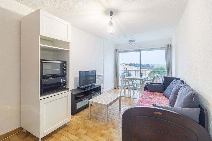 Image No.3-Apartment for sale