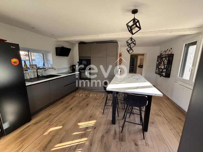 Image No.4-4 Bed House for sale