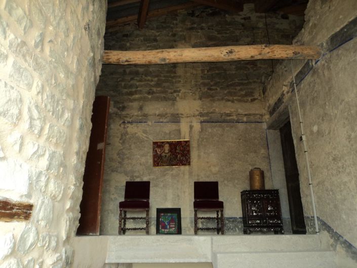 Image No.18-6 Bed House for sale