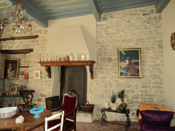 Image No.7-6 Bed House for sale