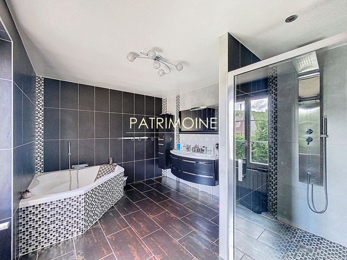 Image No.13-5 Bed House for sale