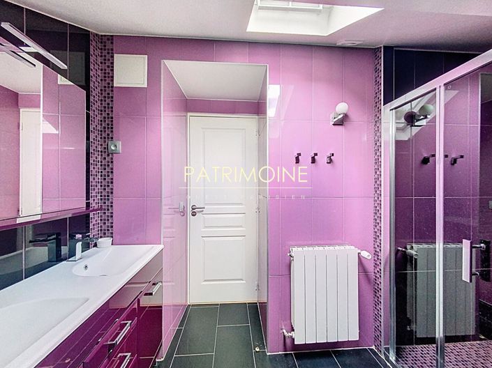 Image No.14-5 Bed House for sale