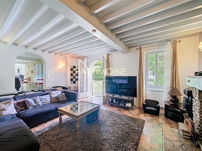 Image No.5-5 Bed House for sale