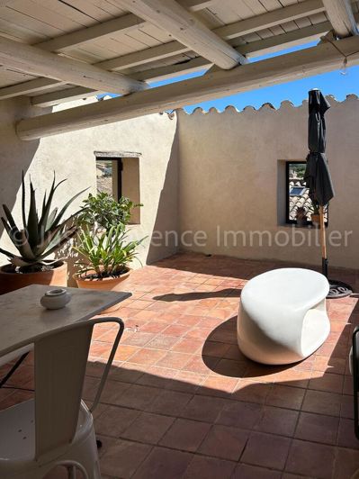 Image No.9-2 Bed House for sale