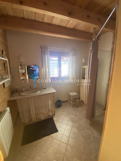 Image No.10-5 Bed House for sale
