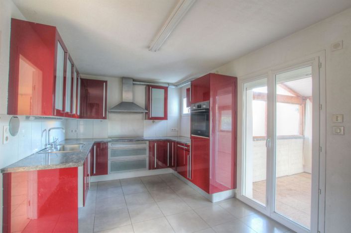 Image No.4-4 Bed House for sale