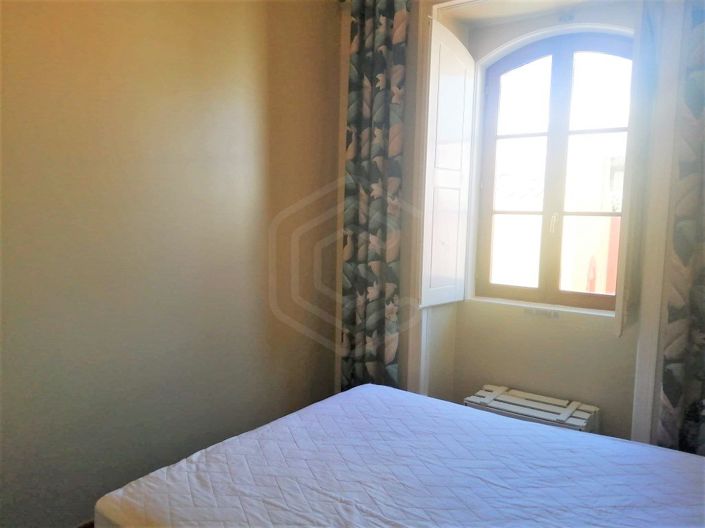 Image No.13-3 Bed House for sale