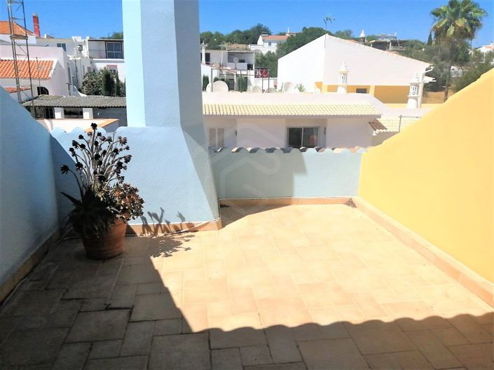 Image No.24-3 Bed House for sale