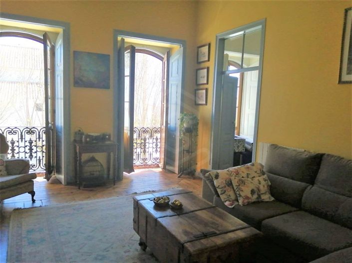 Image No.6-3 Bed House for sale