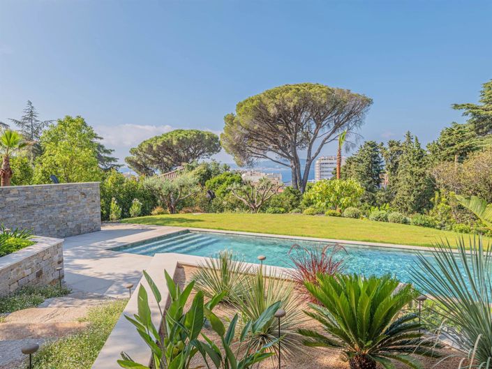 Image No.2-Maison de 5 chambres à vendre à Sainte-Maxime