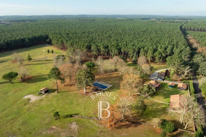 Image No.45-8 Bed House for sale