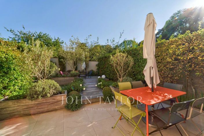 Image No.13-5 Bed House for sale