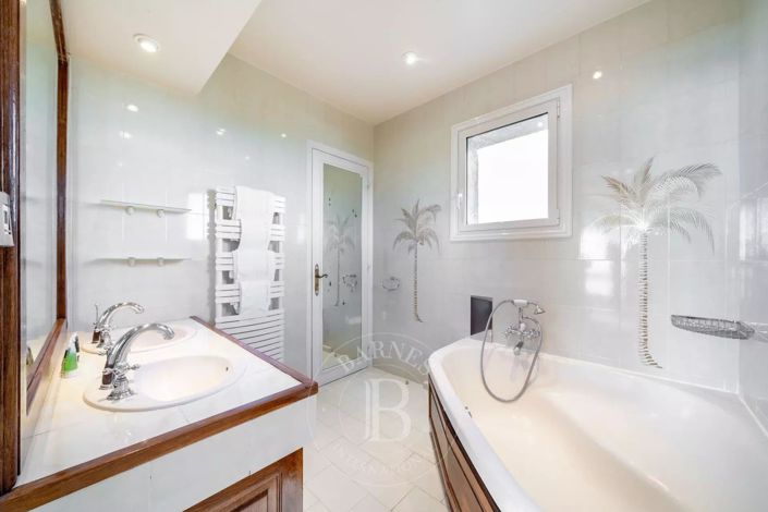 Image No.18-Maison de 7 chambres à vendre à Cannes