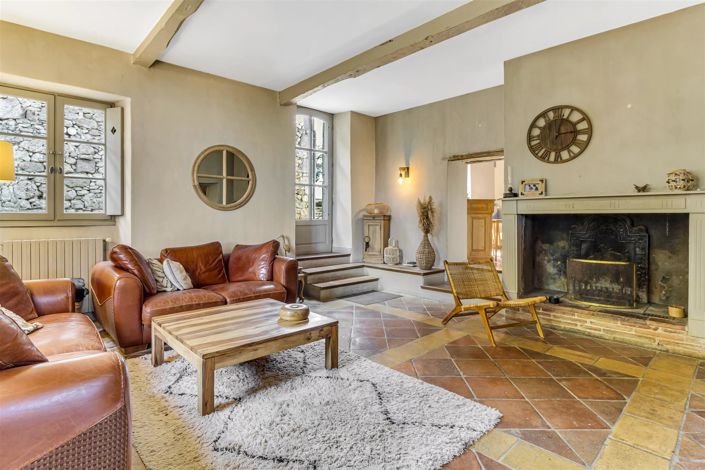 Image No.24-House for sale