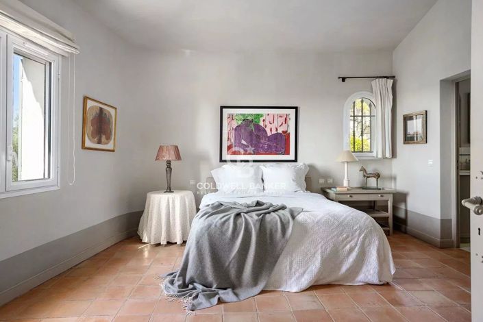 Image No.4-3 Bed House for sale
