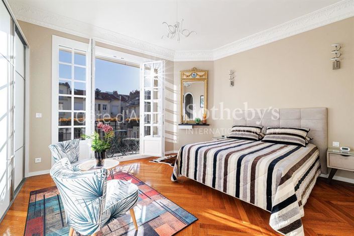 Image No.5-3 Bed Apartment for sale