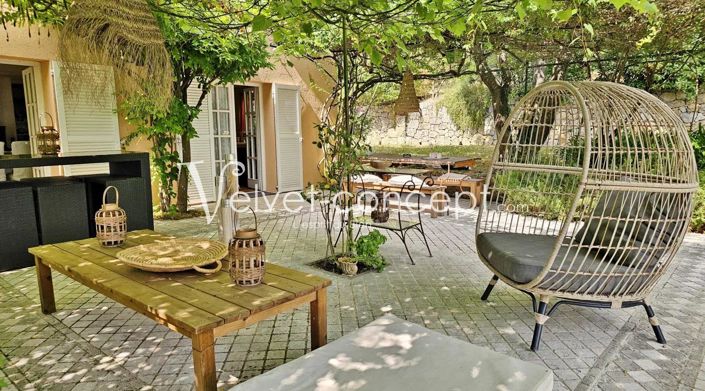 Image No.3-3 Bed House for sale