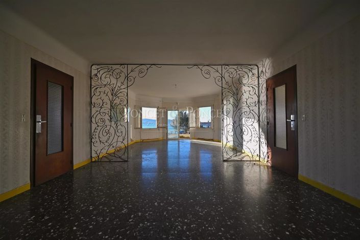 Image No.12-4 Bed House for sale