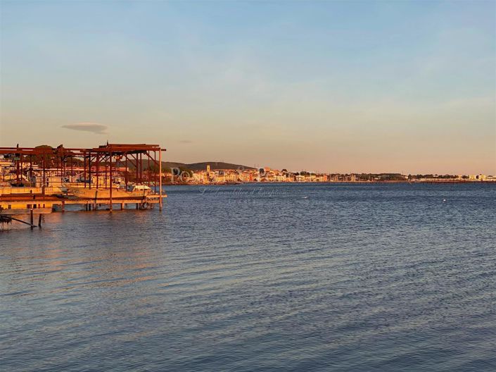 Image No.16-4 Bed House for sale