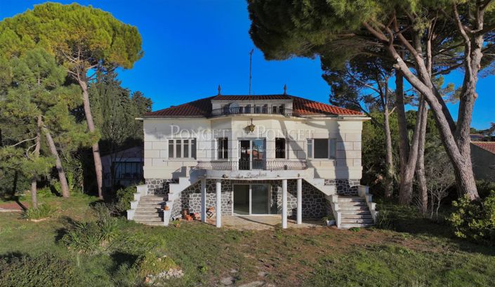 Image No.6-4 Bed House for sale