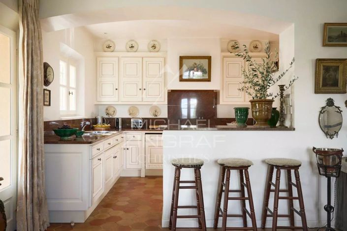 Image No.5-4 Bed House for sale