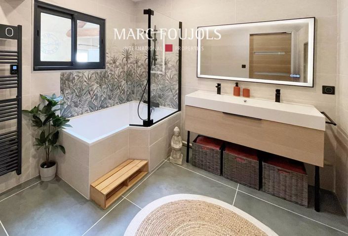 Image No.17-3 Bed House for sale